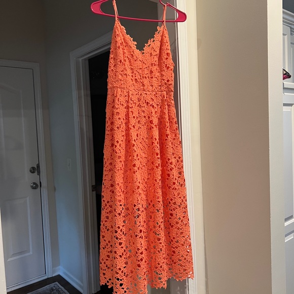 ASTR THE LABEL Lace Midi Dress - Medium - Picture 3 of 5